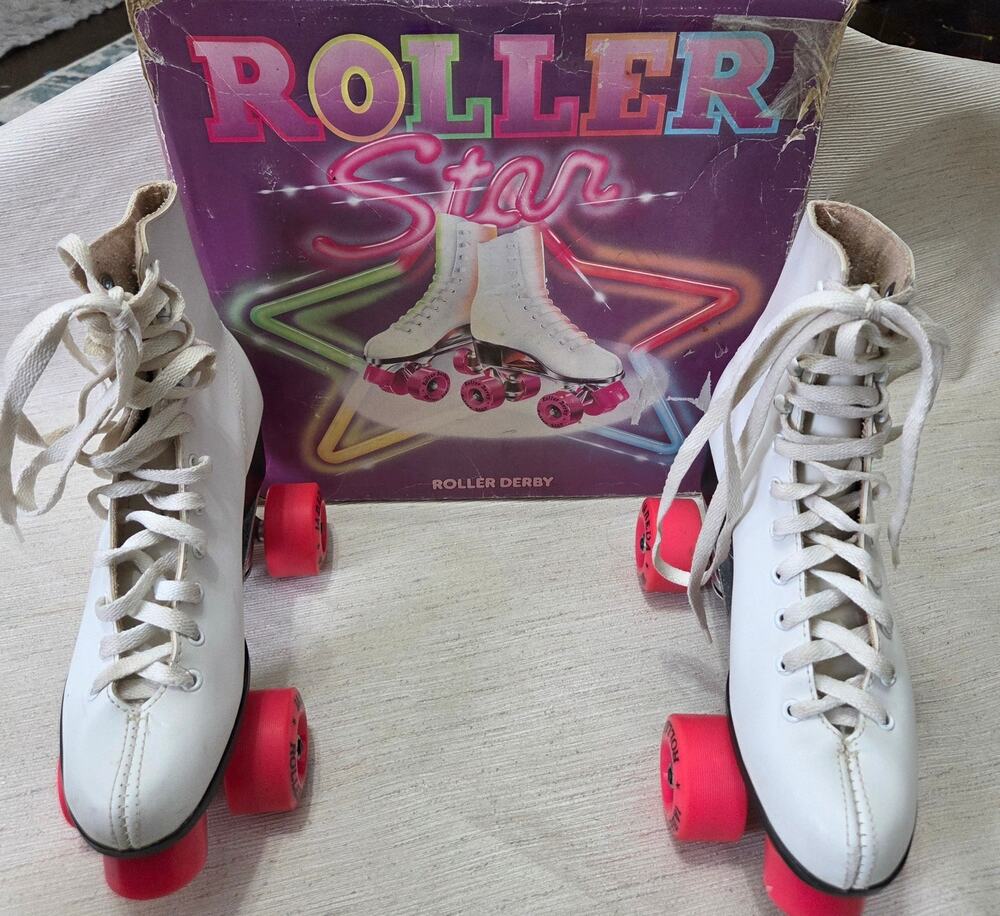 Vintage Roller derby U-965 Roller Star Skates - White Leather Size 6